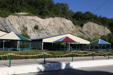 Детский санаторно-оздоровительный лагерь "Морская волна" пгт. Джубга